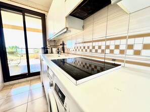 Fridge, microwave, dishwasher, coffee/tea maker