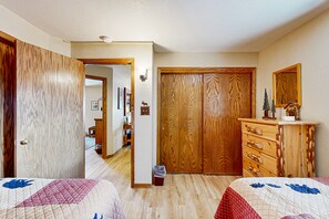 2 camere, ferro/asse da stiro, accesso a Internet, lenzuola