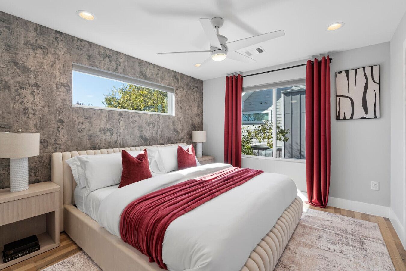 4 habitaciones, escritorio, tabla de planchar con plancha y wifi 