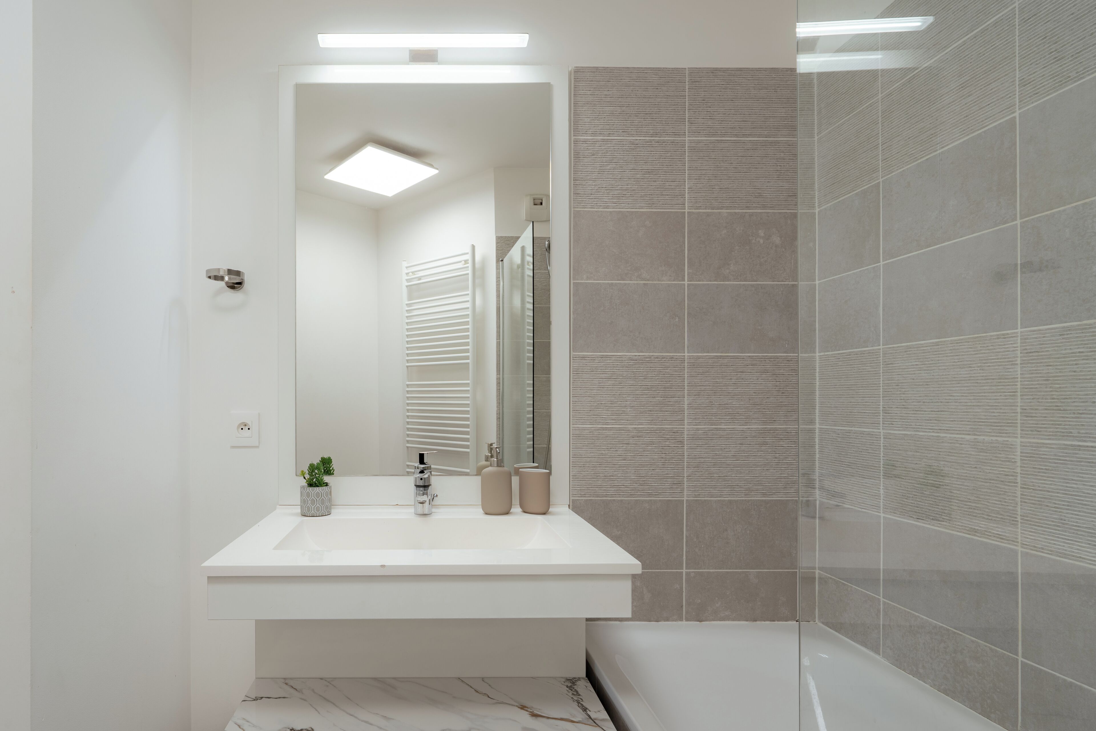 Apartment, Balcony | Bathroom | Free toiletries, hair dryer, towels, soap