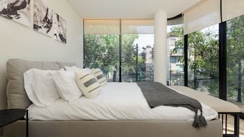 Apartment, Balcony, City View | 2 bedrooms, in-room safe, free WiFi