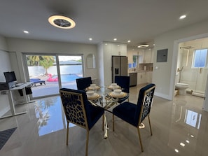 Interior - FIFA World Cup 2026 Stay Near Miami Stadium (Pompano Beach)