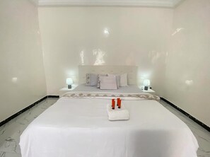 1 bedroom, iron/ironing board, WiFi, bed sheets - Luxury room ngor almadie (Dakar)