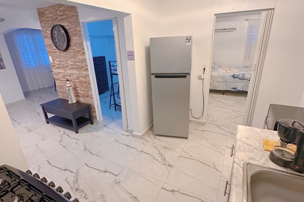 3 dormitoris, planxa i posts de planxar, wifi i roba de llit