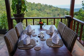 Villa Manuk | Living area - Loid's di Lempuyang (Karangasem)