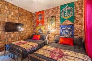 5 quartos, ferros/tábuas de passar roupa, Wi-Fi de cortesia
