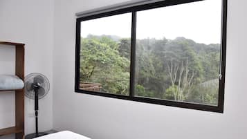 Comfort Apartment, Balcony, Mountain View | 2 bedrooms, laptop workspace, free WiFi