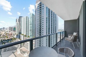 Property grounds - Luxury 2-Bdrm Condo in the Heart of Downtown Miami (Miami)