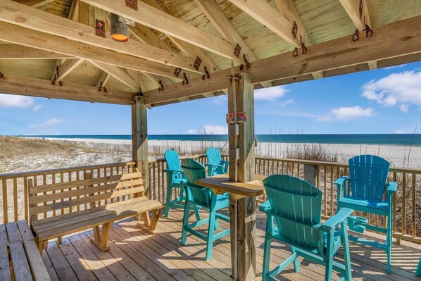 Property grounds - 🌊Beach Front 603 | Charming 2BR Condo w/ Direct Beach Access🌊 (Gulf Shores)