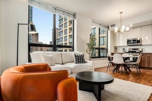 Télévision, espaces bureaux