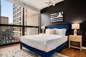 2 chambres, fer et planche à repasser, Wi-Fi, draps fournis