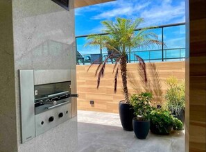 Apartment | Terrace/patio