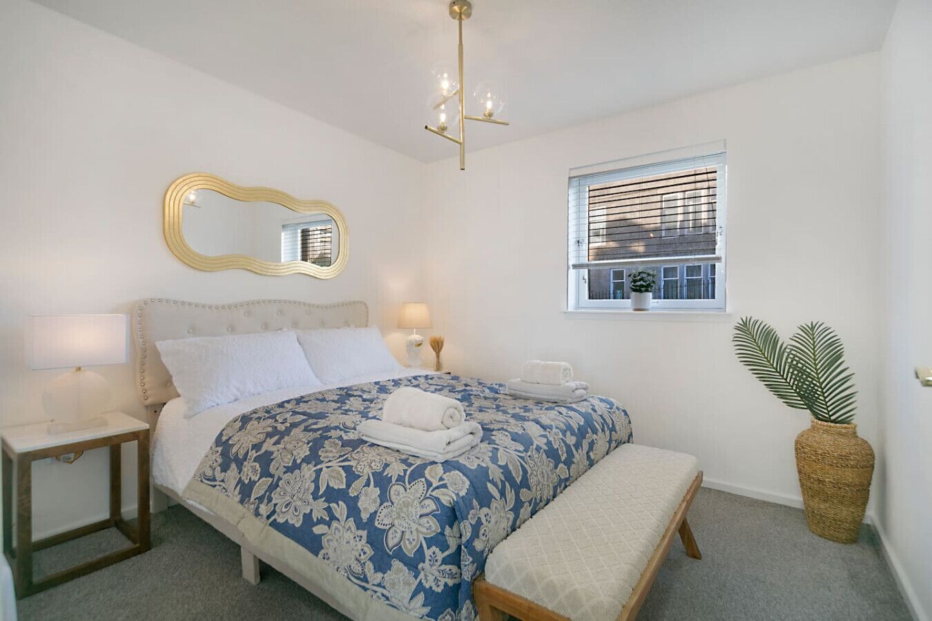 2 bedrooms, desk, iron/ironing board, travel cot