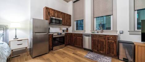 Microwave, oven, stovetop, dishwasher