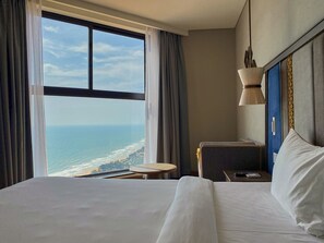 Kamar, 1 Tempat Tidur King, pemandangan laut | Pemandangan pantai/laut