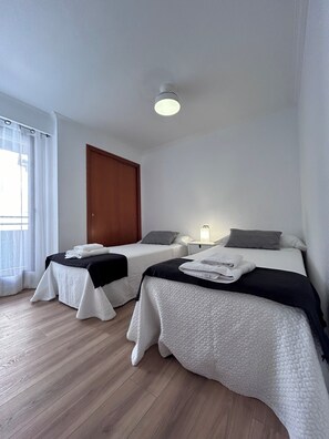 3 bedrooms, WiFi, bed sheets