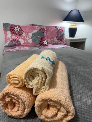 2 Schlafzimmer, WLAN, Bettwäsche