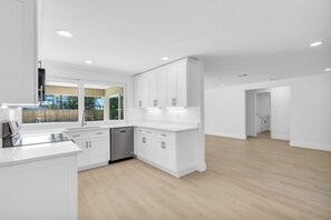 Private kitchen - WALK TO THE BEACH! 3 Bedroom Home! Renovated 2024! (sanibel)