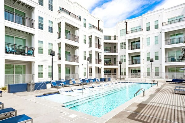 Pool - Quiet Comfort & Urban Style: 2-Bedroom Condo 31 (Birmingham)