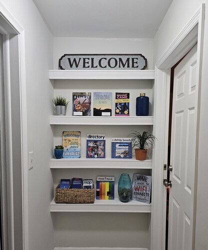 Charming 1-bedroom house with WiFi, AC in beautiful Sunrise