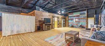 Shouse near in the woods near Beaver Lake