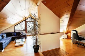 Interior - Studio apartment "SchwabenALB" with panoramic view (Albstadt)