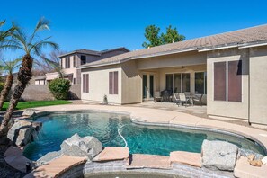 Pool - Modern Home in Gilbert, AZ with Pool/Hot Tub! (Gilbert)