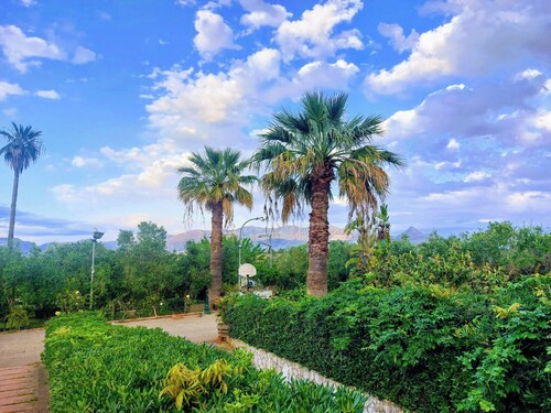 Relaxation, sea, nature, culture!