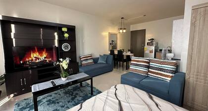 Studio 1queen Bed, sofa, kitchen and Balcony Puerto Princesa, Palawan