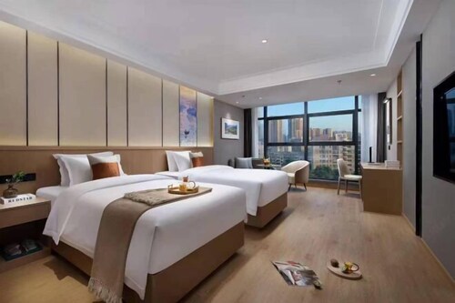 Fu Quan Hotel (Wuchuan Haibin Bus Terminal)