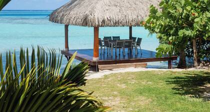 Villa Tehani - 3BR Beachfront Villa