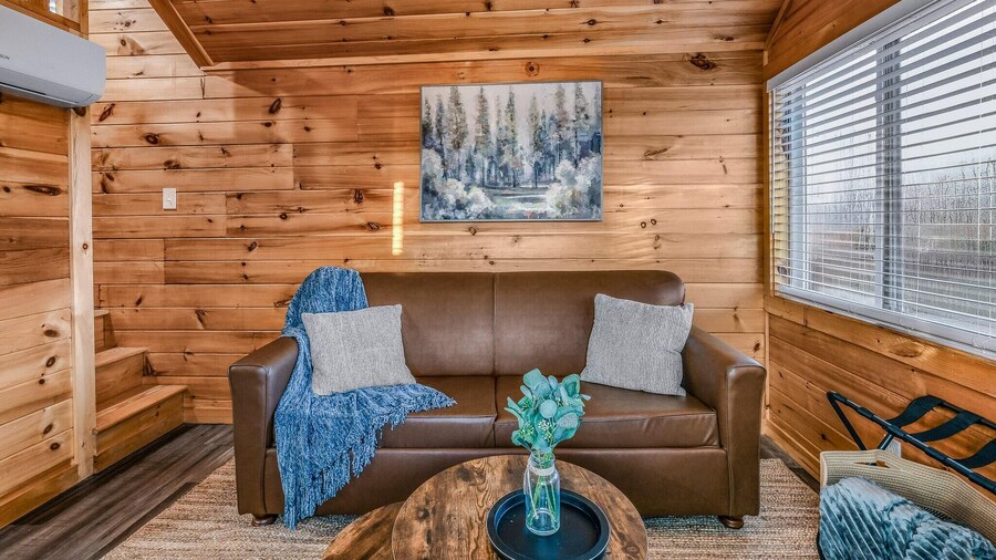 Sojourn Lodging