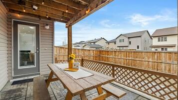 Apartment | 2 bedrooms, Internet