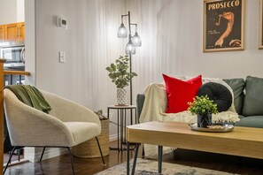 House | 2 bedrooms, Internet - The Prosecco Dtcalgary Yycairport 15min (Calgary)