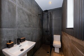 Hair dryer, towels