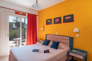Családi apartman | Széf a szobában, íróasztal, sötétítőfüggöny és ingyenes wifi