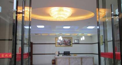 Longhushan Laiping Hostel