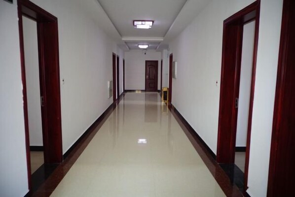 Interior - Longhushan Laiping Hostel (Guixi)