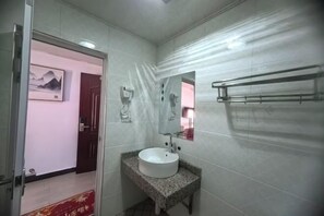 Room - Longhushan Laiping Hostel (Guixi)