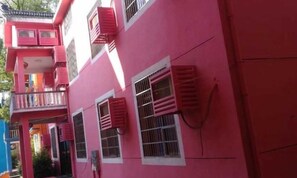Exterior - Longhushan Laiping Hostel (Guixi)