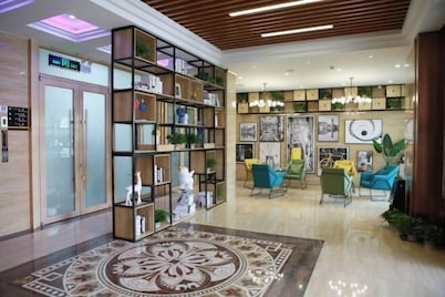 Super 8(Yichun West Pedestrian Street Branch)