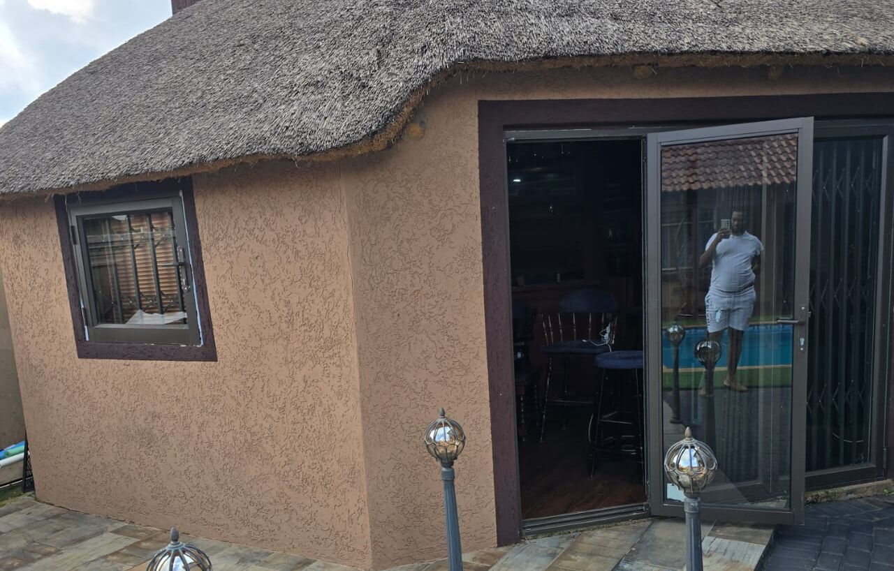 บาร์ (ในที่พัก)