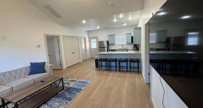 Brand New Charming 2B/2B in Chickasha, Near Downtown!