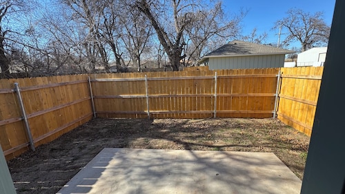 Brand New Charming 2B/2B in Chickasha, Near Downtown!