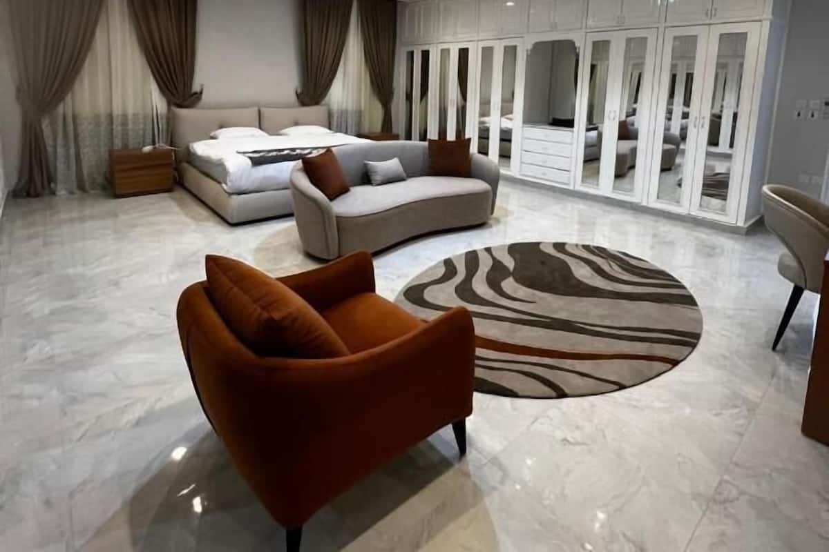 Luxury Suite | 1 bedroom, Egyptian cotton sheets, premium bedding, down comforters