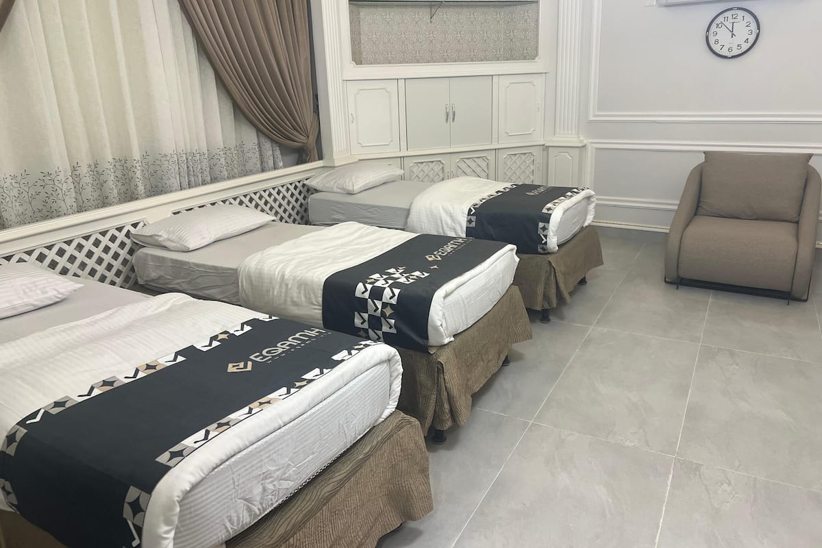 Deluxe Room | 1 bedroom, Egyptian cotton sheets, premium bedding, down comforters