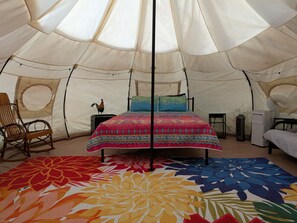 1 室のベッドルーム、デスク、旅行用ベビーベッド、WiFi (無料)