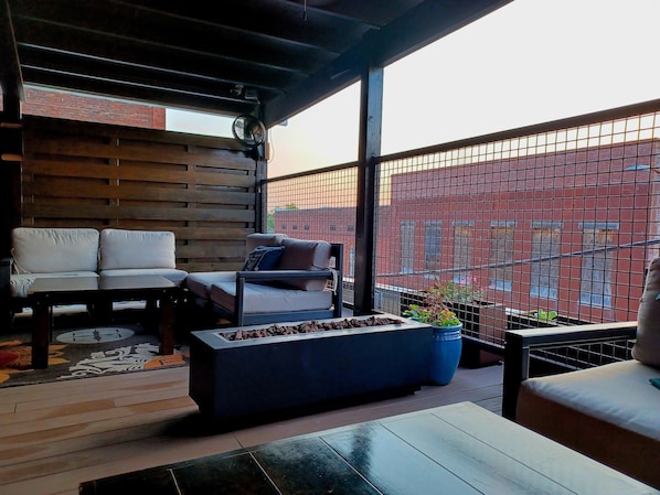 Terrace/patio