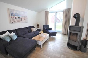 Living room - Ferienhaus mit Sauna im Ferienpark Mirow (Mirow)