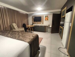 Comfort Apartment | 1 bilik tidur, ruang kerja komputer riba, Wi-fi percuma 